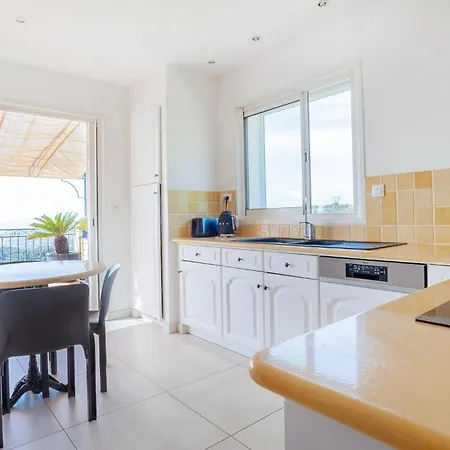 Lovely In With Wifi Vakantiehuis Sainte-Maxime