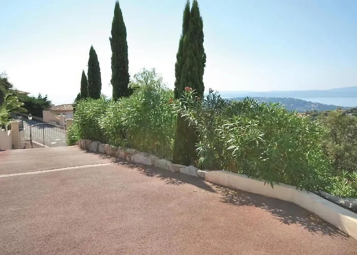 Lovely In With Wifi Holiday home *